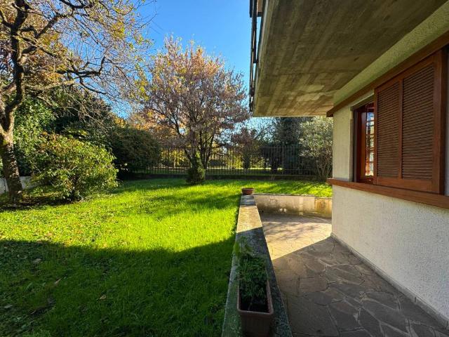 Villa in vendita a Cassina de' Pecchi MI