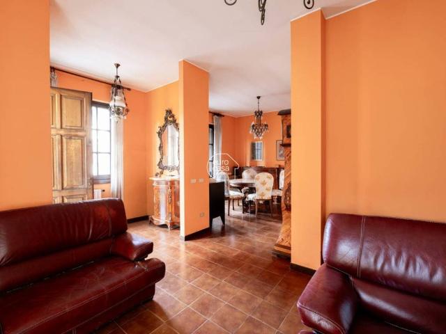 Villa in vendita a Cassina de' Pecchi MI