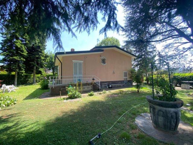 Villa in vendita a Cassina de' Pecchi MI