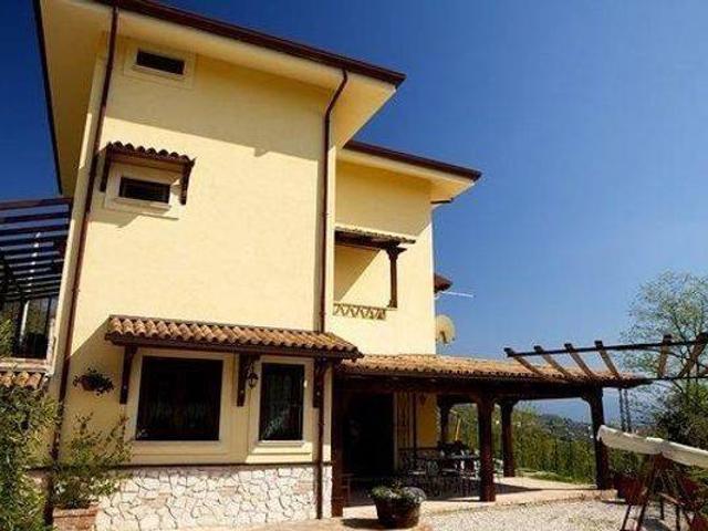 Villa in vendita a Cassino FR