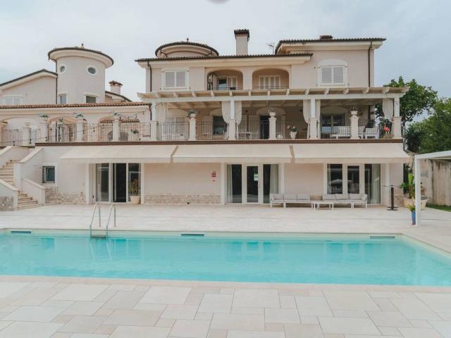 Villa in vendita a Cassino FR
