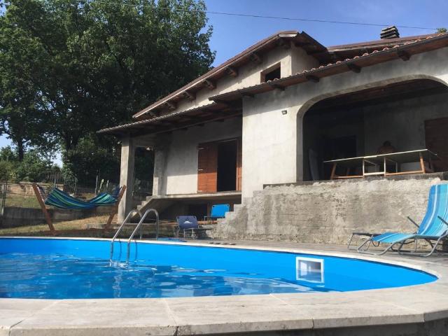 Villa in vendita a Casperia RI