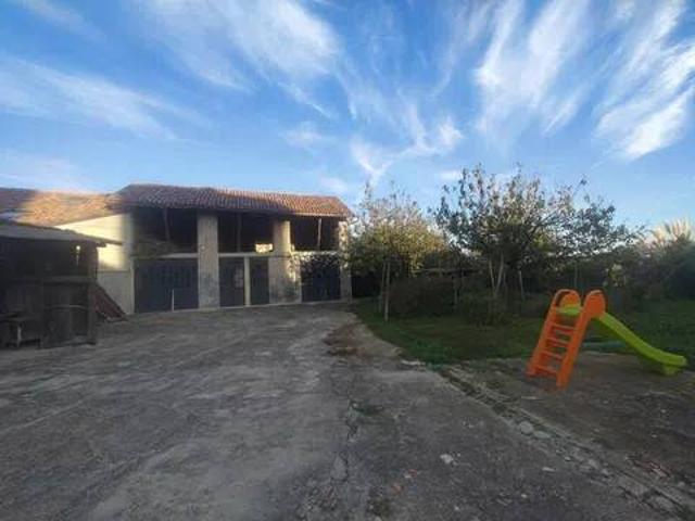 Villa in vendita a Castagnole Monferrato AT