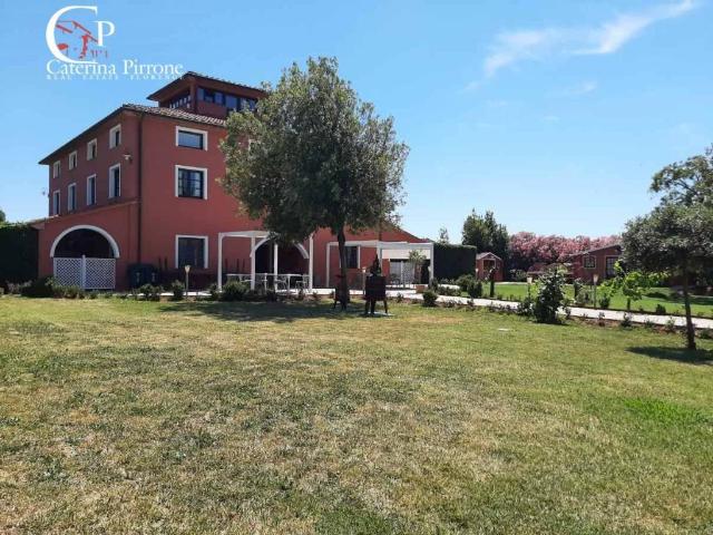 Villa in vendita a Castagneto Carducci LI