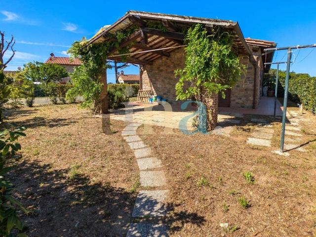 Villa in vendita a Castagneto Carducci LI