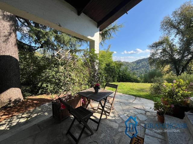 Villa in vendita a Castagneto Po TO