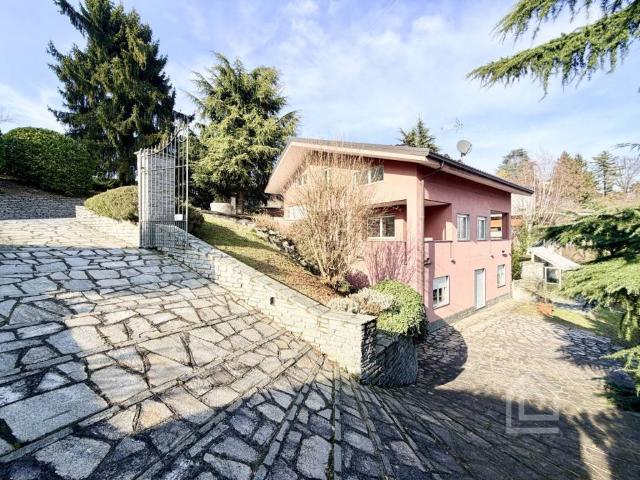 Villa in vendita a Castagneto Po TO