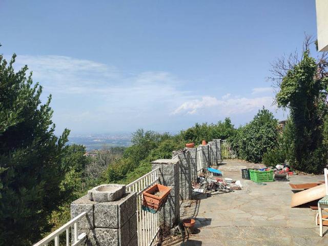 Villa in vendita a Castagneto Po TO