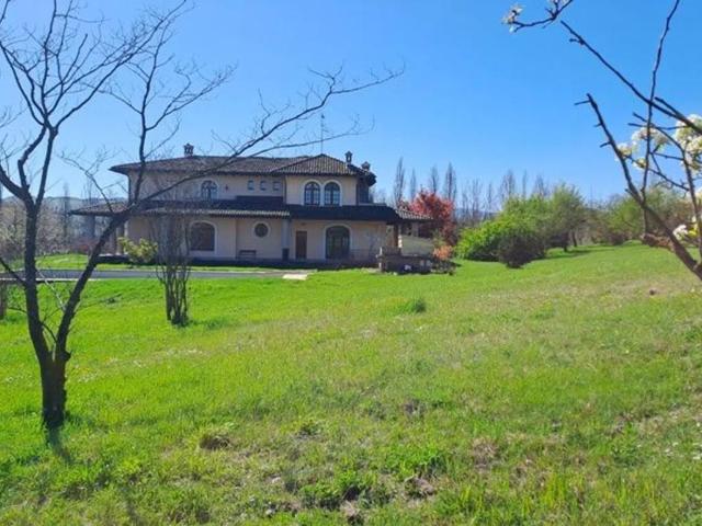 Villa in vendita a Castana PV