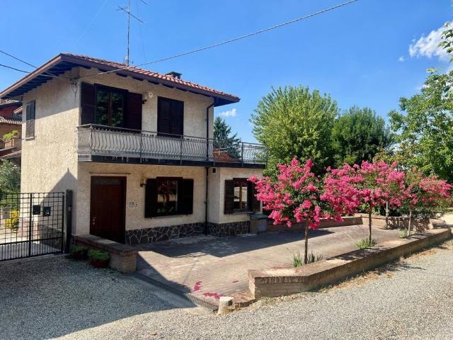 Villa in vendita a Casteggio PV