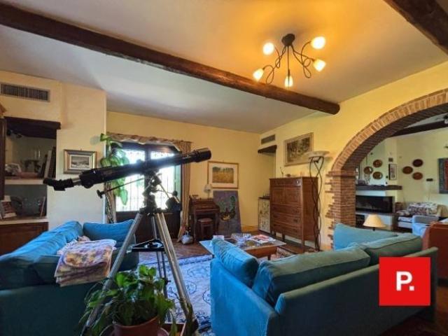 Villa in vendita a Castel Morrone CE