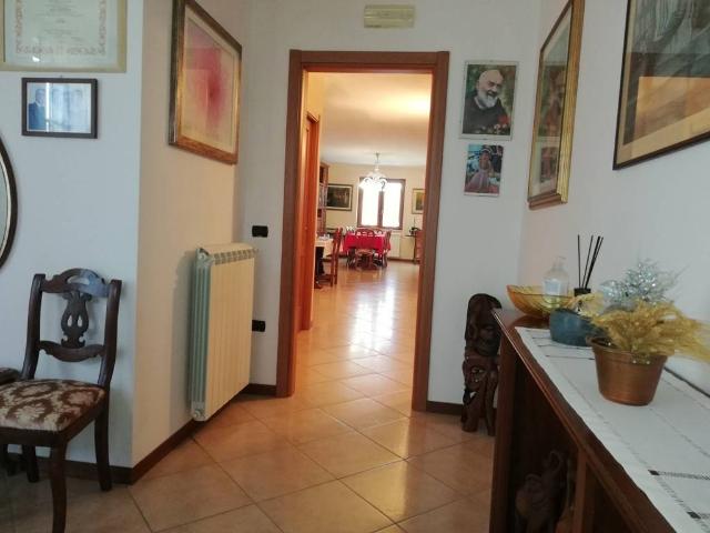 Villa in vendita a Castel Campagnano CE