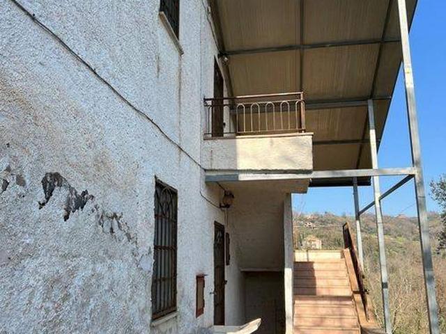 Villa in vendita a Castel Campagnano CE