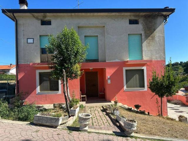 Villa in vendita a Castel Frentano CH