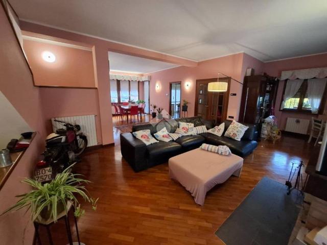 Villa in vendita a Castel Guelfo di Bologna BO