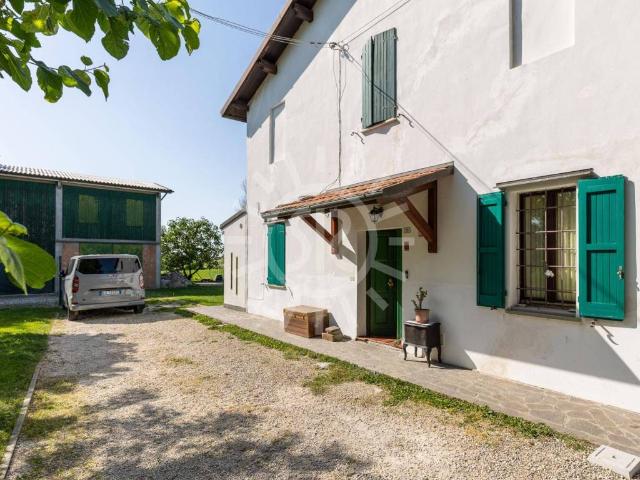 Villa in vendita a Castel Guelfo di Bologna BO