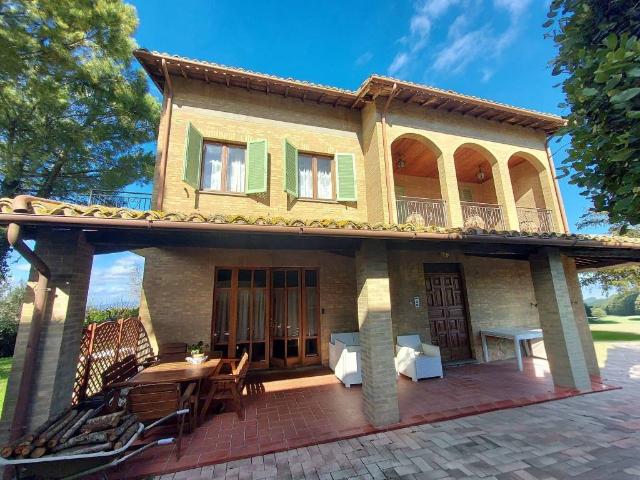 Villa in vendita a Castel Ritaldi PG