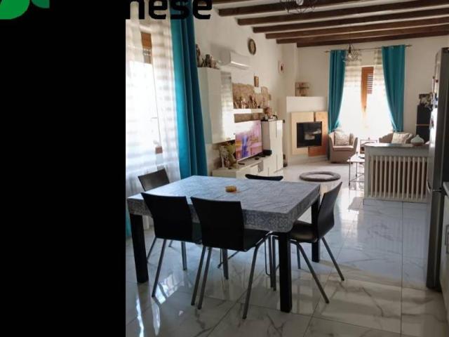 Villa in vendita a Castel San Giovanni PC