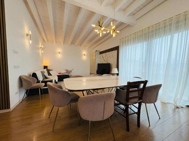 Villa in vendita a Castel San Giovanni PC