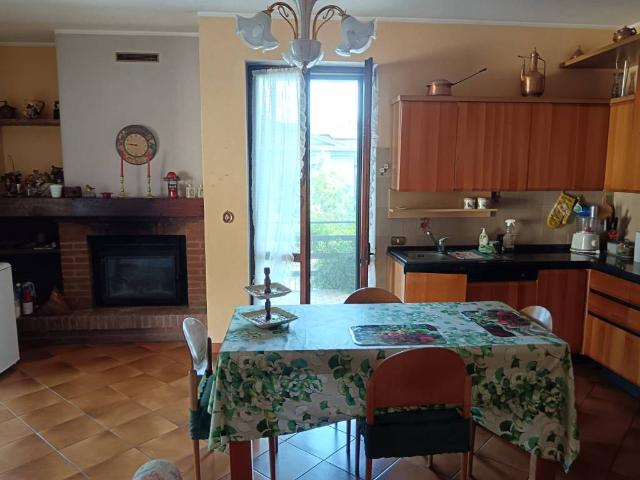 Villa in vendita a Castel San Giovanni PC