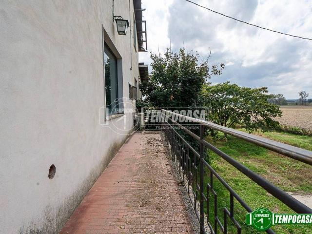 Villa in vendita a Castel San Giovanni PC