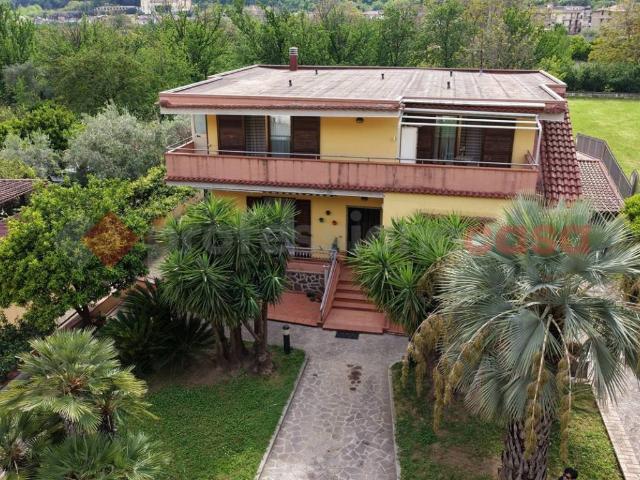 Villa in vendita a Castel San Giorgio SA