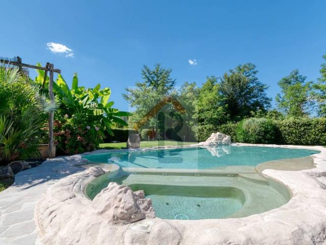 Villa in vendita a Castel San Pietro Terme BO