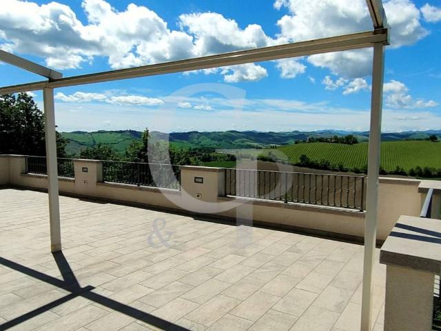 Villa in vendita a Castel San Pietro Terme BO