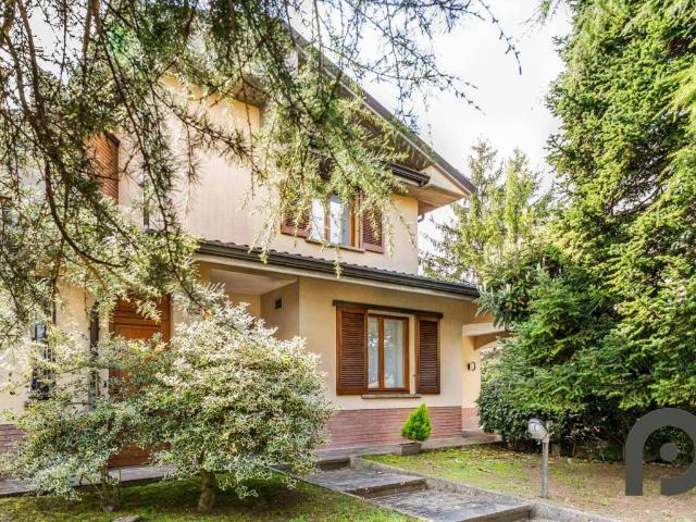 Villa in vendita a Castel San Pietro Terme BO