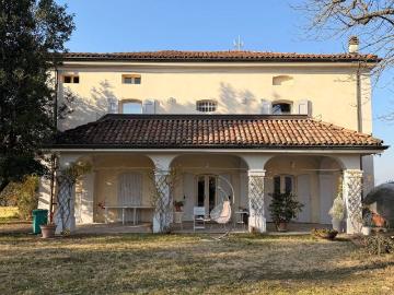 Villa in vendita a Castel San Pietro Terme BO