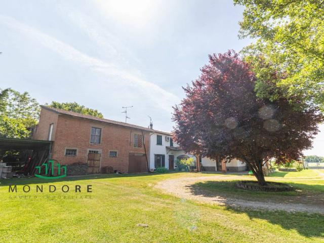 Villa in vendita a Castel San Pietro Terme BO