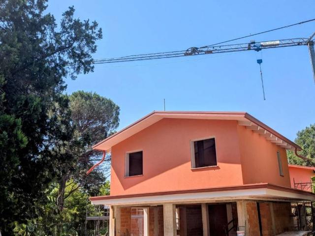 Villa in vendita a Castel San Pietro Terme BO