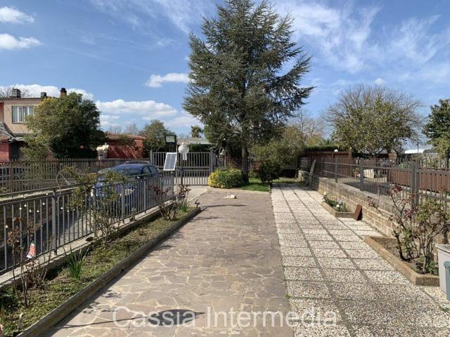 Villa in vendita a Castel Sant'Elia