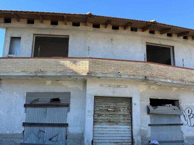 Villa in vendita a Castel Volturno CE