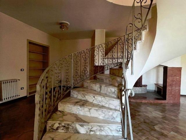 Villa in vendita a Castel Volturno CE