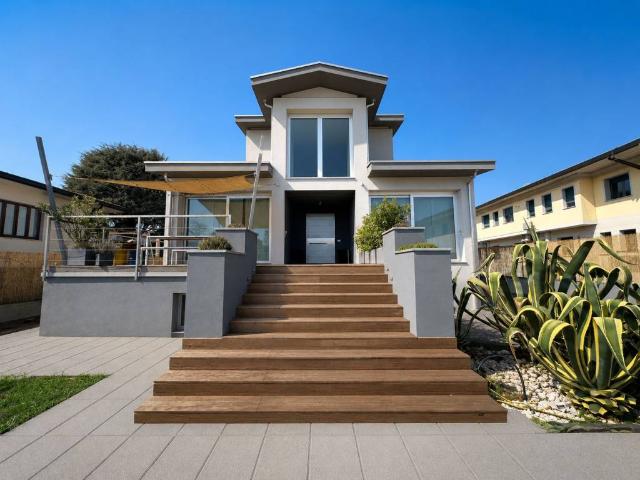 Villa in vendita a Castelcovati BS