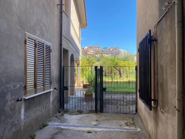 Villa in vendita a Castelforte LT