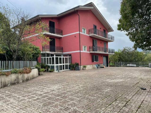 Villa in vendita a Castelfranci AV