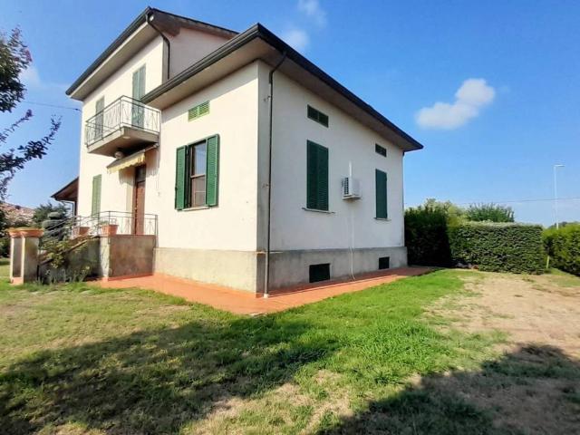 Villa in vendita a Castelfranco di Sotto PI