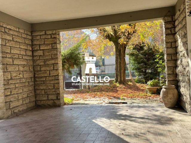 Villa in vendita a Castelfranco Emilia MO