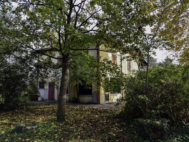 Villa in vendita a Castelfranco Emilia MO