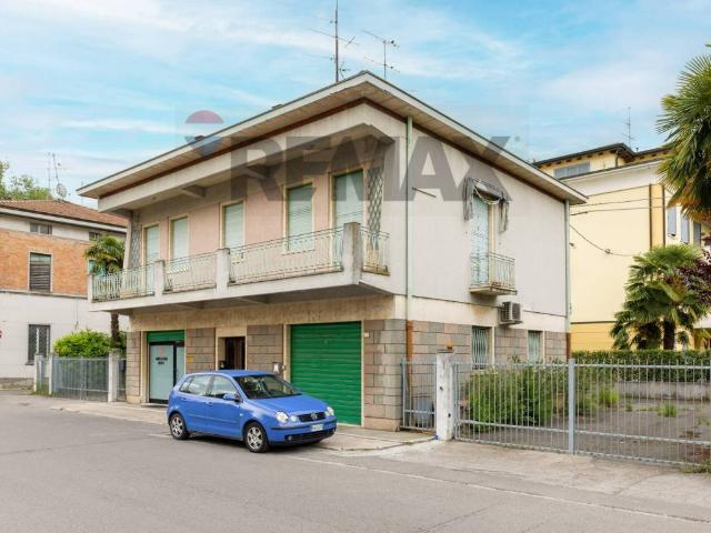 Villa in vendita a Castelfranco Emilia MO