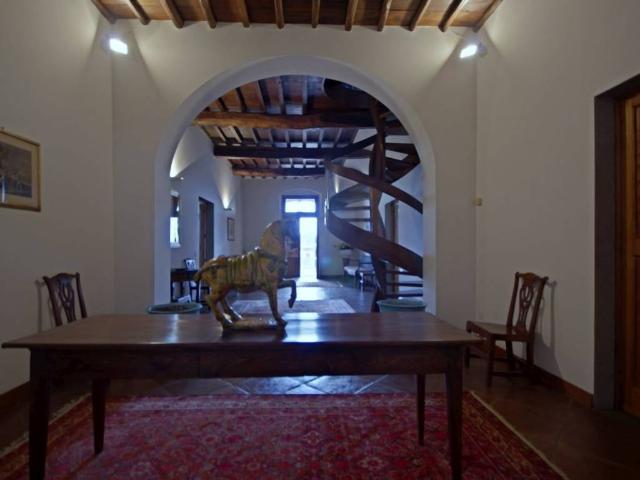 Villa in vendita a Castelfranco Piandisco AR