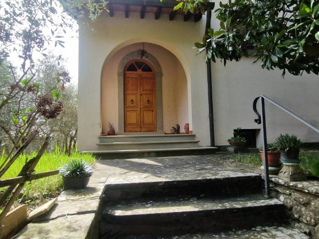 Villa in vendita a Castelfranco Piandisco AR