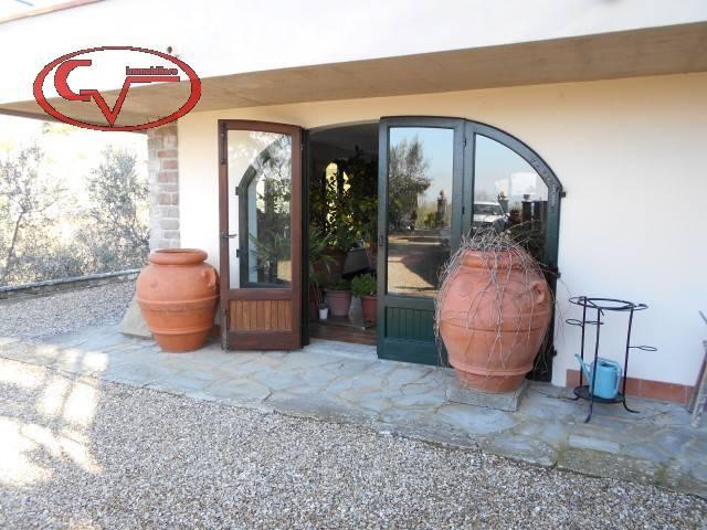 Villa in vendita a Castelfranco Piandisco AR