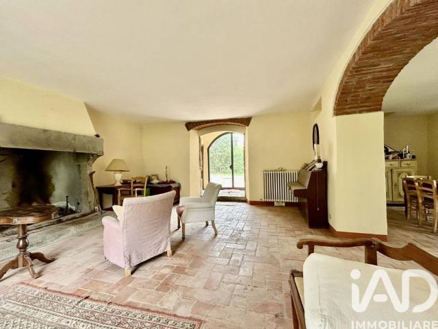 Villa in vendita a Castelfranco Piandisco AR