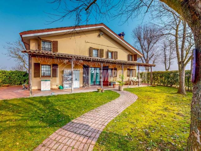 Villa in vendita a Castello d'Argile BO