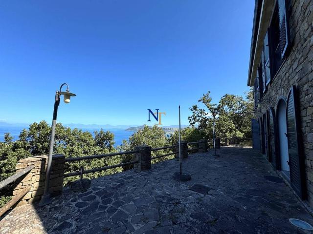 Villa in vendita a Castellabate SA