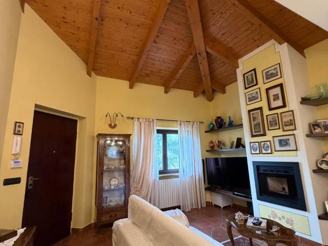 Villa in vendita a Castell'Alfero AT