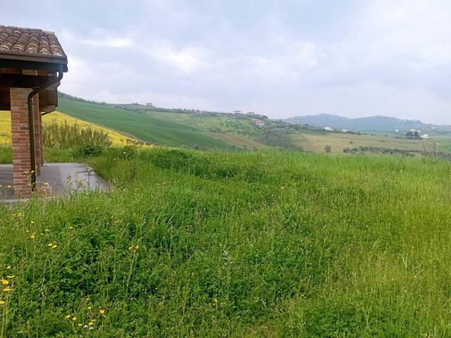 Villa in vendita a Castellalto TE